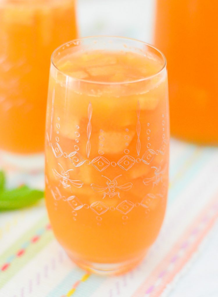 (CLC) Cantaloupe Chardonnay Sangria Recipe - Wedding Cocktail Hour Ideas - Luci's Morsels -- Los Angeles Food Blogger-6